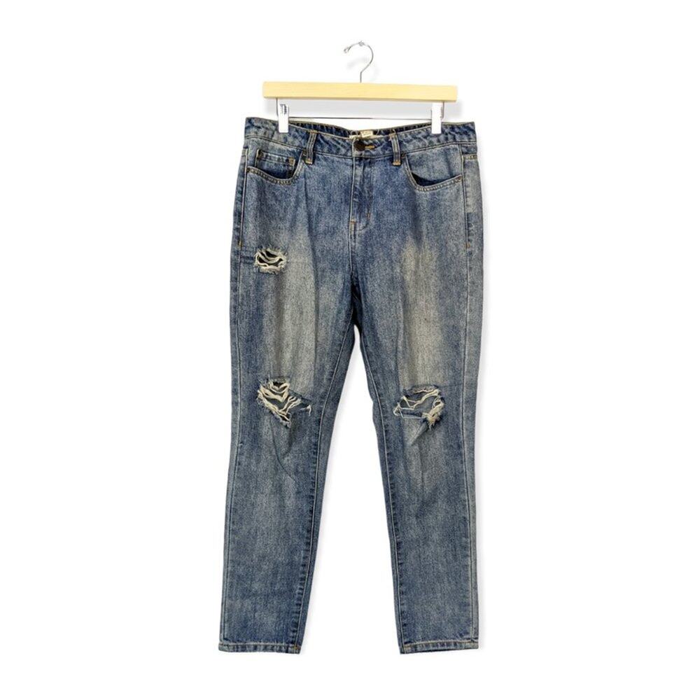 Life In Progress Womens Jeans Light Wash Distressed Boyfriend Jeans Size 28
